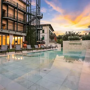 https://grand-hotel-croce-di-malta.it-tuscanyhotel.com